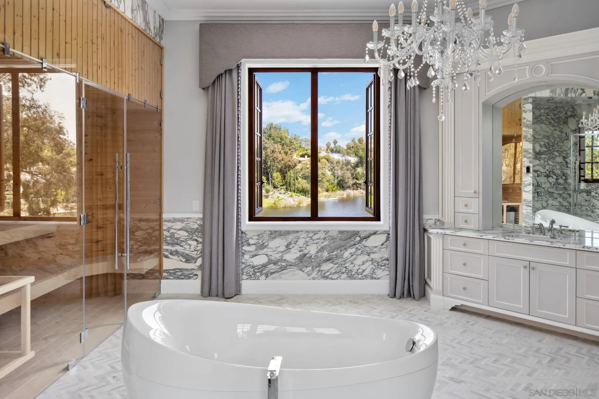 Rancho Santa Fe, California 92067, United States, 5 Bedrooms Bedrooms, ,6 BathroomsBathrooms,Residential,Active,59651