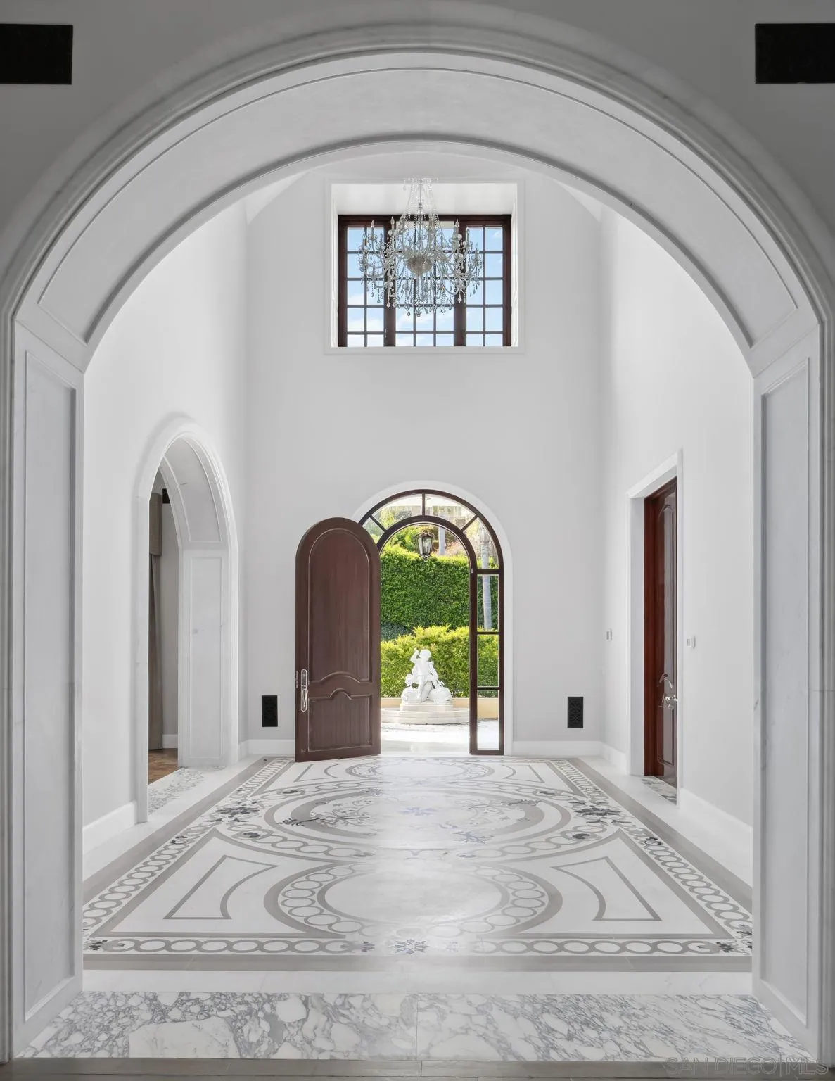 Rancho Santa Fe, California 92067, United States, 5 Bedrooms Bedrooms, ,6 BathroomsBathrooms,Residential,Active,59651