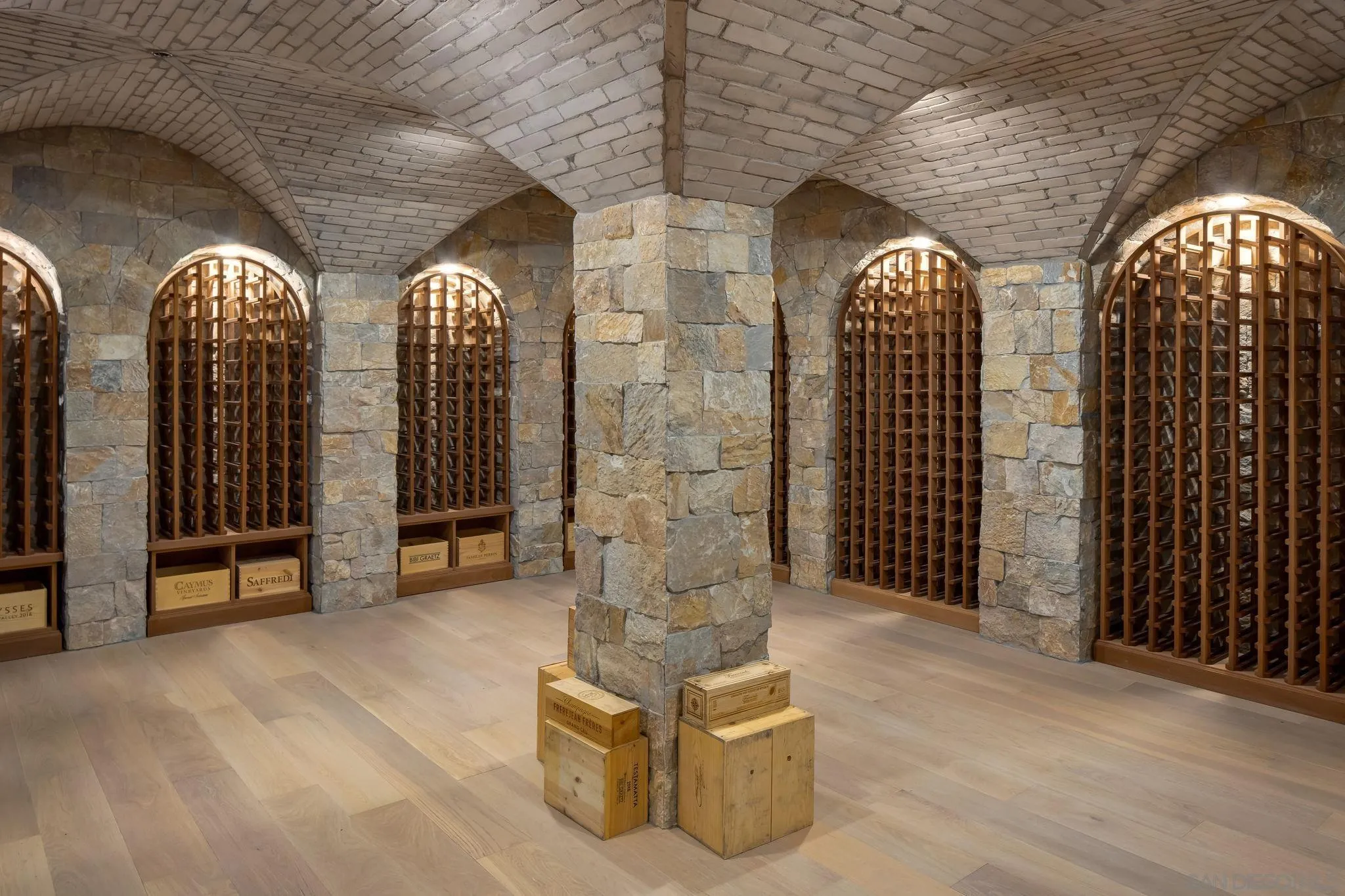 Rancho Santa Fe, California 92067, United States, 5 Bedrooms Bedrooms, ,6 BathroomsBathrooms,Residential,Active,59651