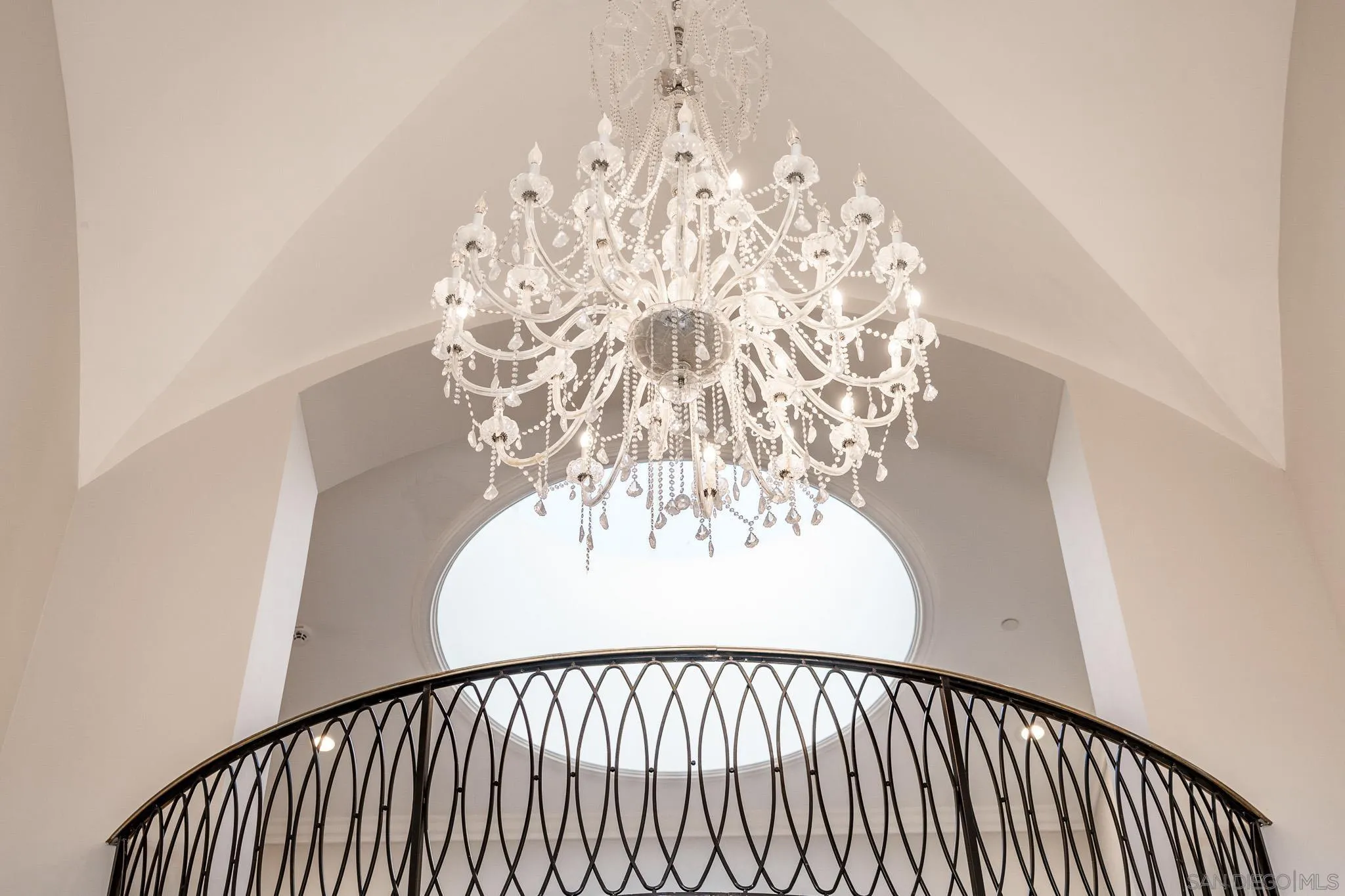 Rancho Santa Fe, California 92067, United States, 5 Bedrooms Bedrooms, ,6 BathroomsBathrooms,Residential,Active,59651