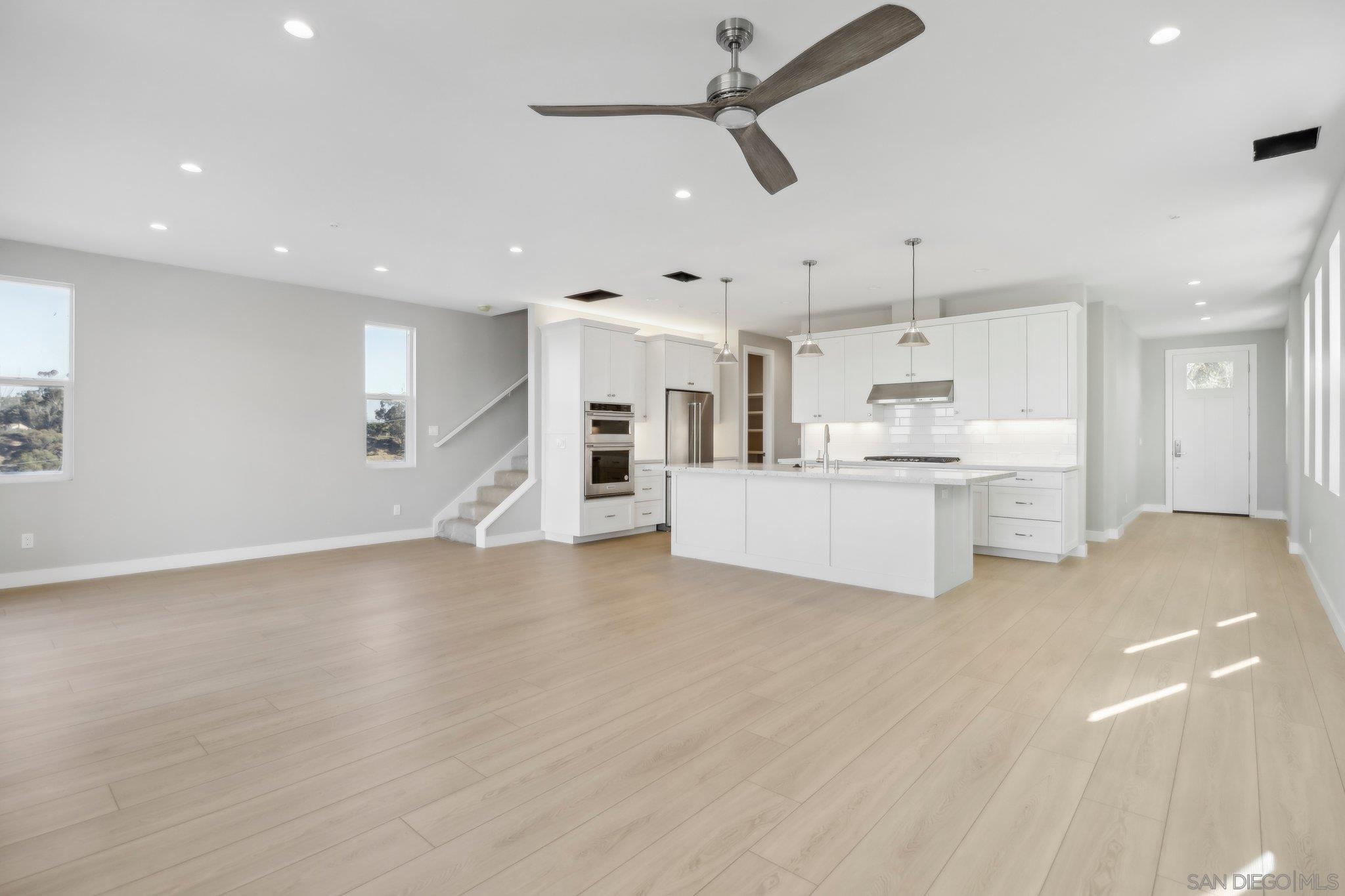 2954 Copley Ave