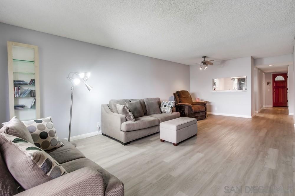 7245 Navajo Rd D270