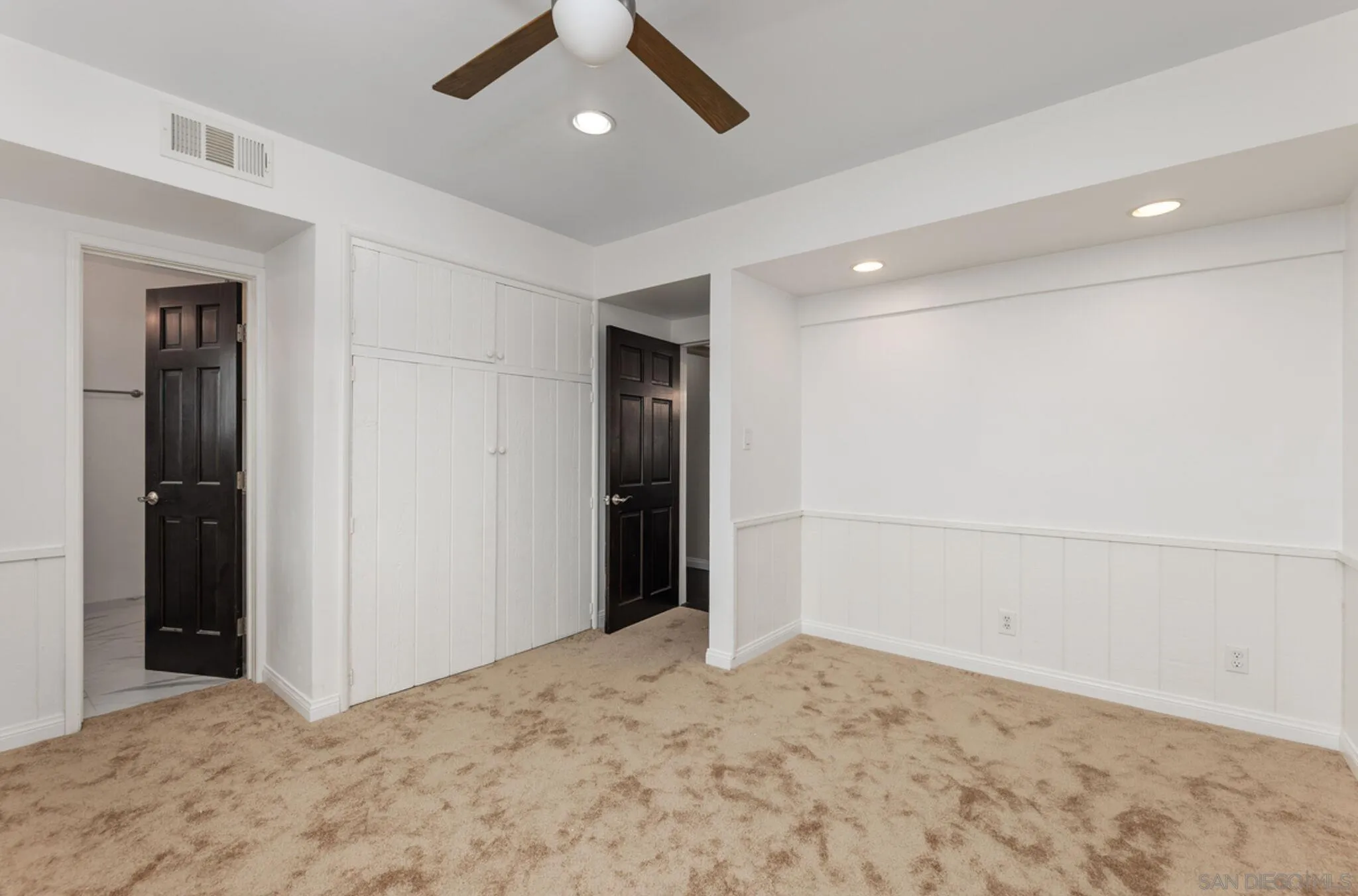 La Jolla, California 92037, United States, 3 Bedrooms Bedrooms, ,2 BathroomsBathrooms,Residential,Active,106066