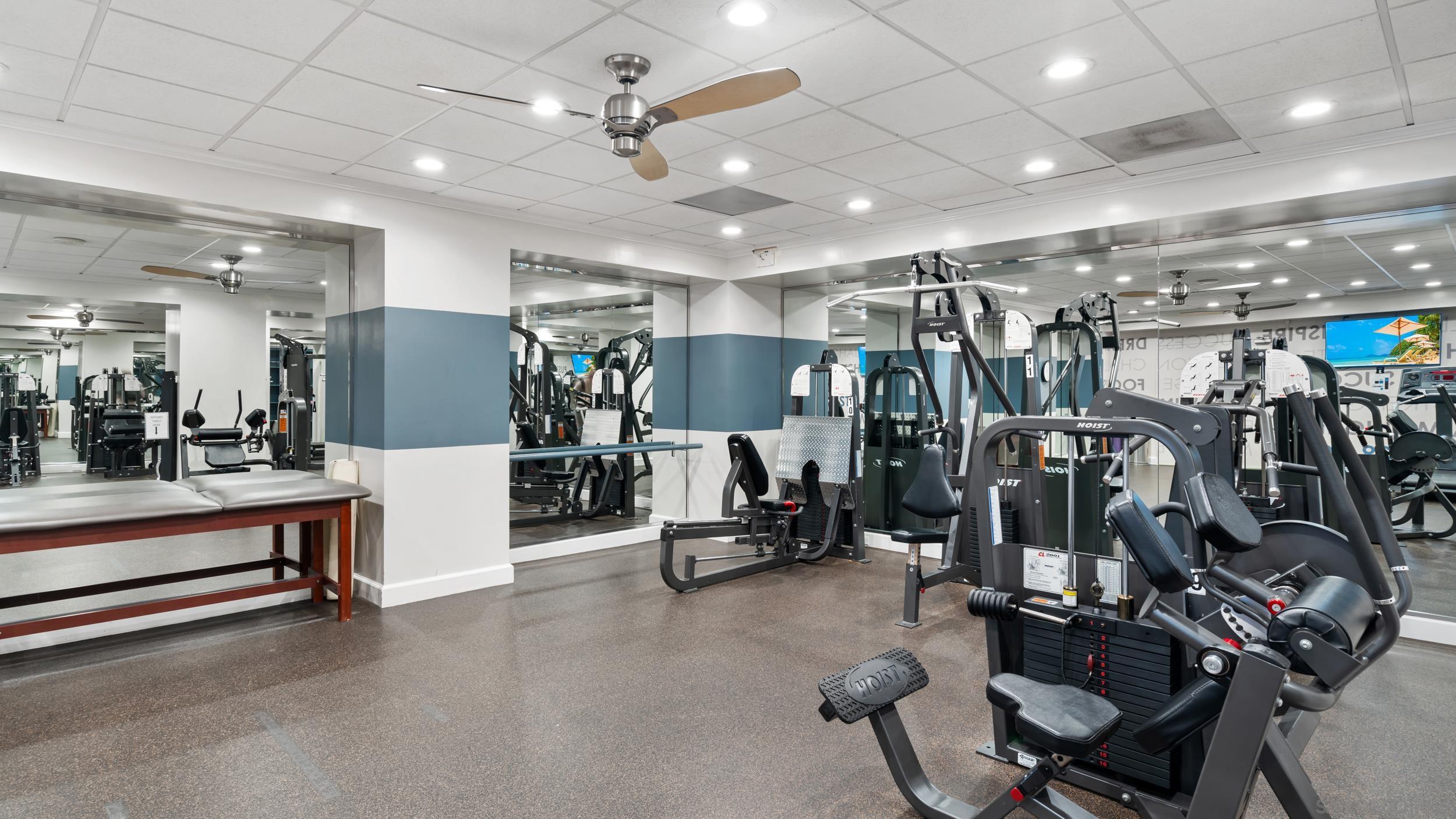 939 Coast Blvd 3D
