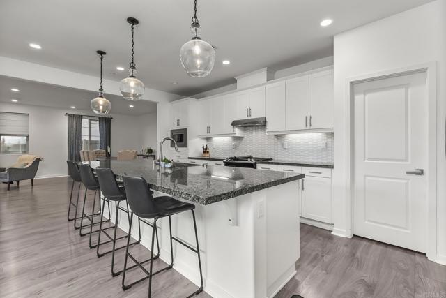 8956 HIGHTAIL DR