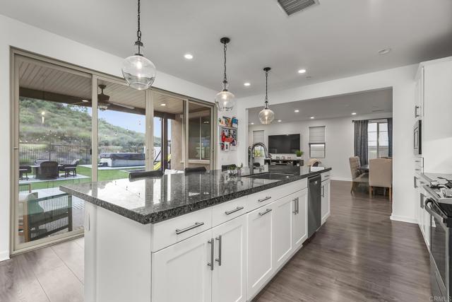 8956 HIGHTAIL DR