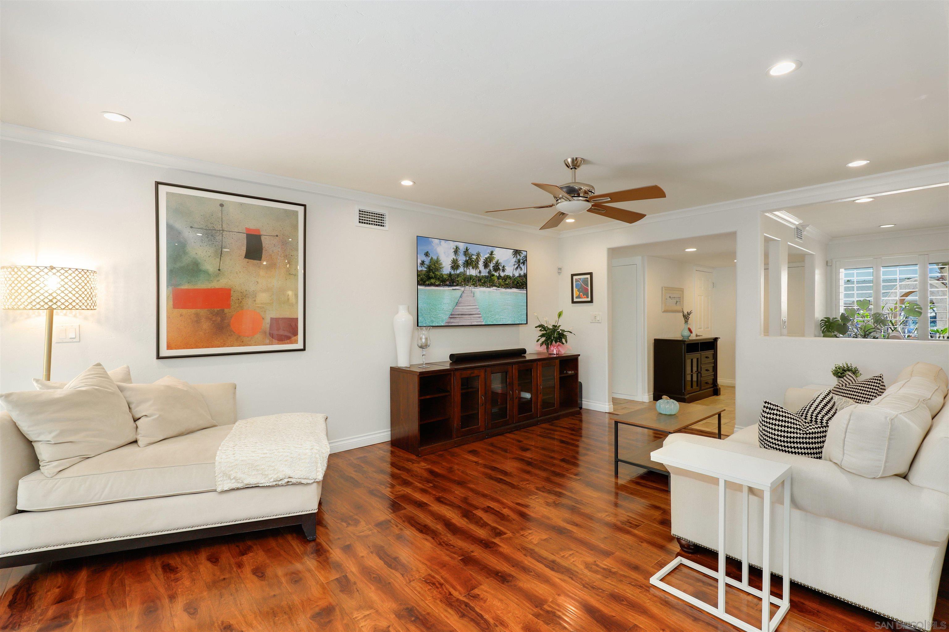 5655 Lone Star Dr