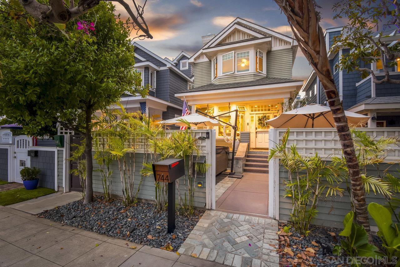 744 G Ave
