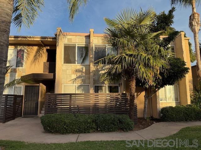 1386 E E Madison Ave 19