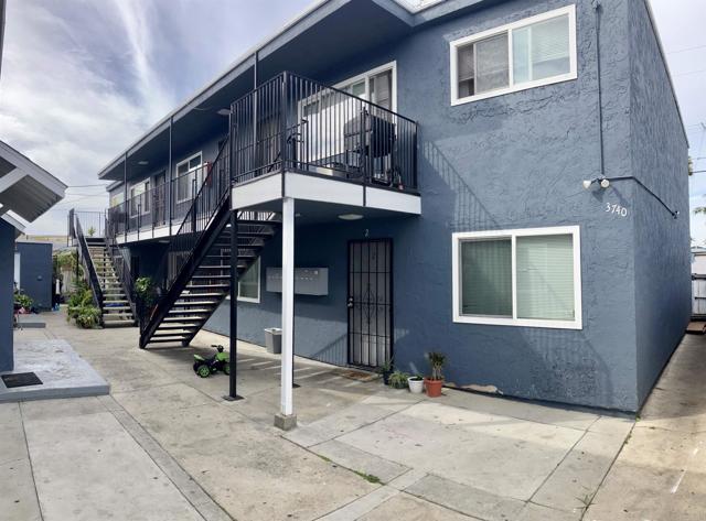 3738 Van Dyke Avenue