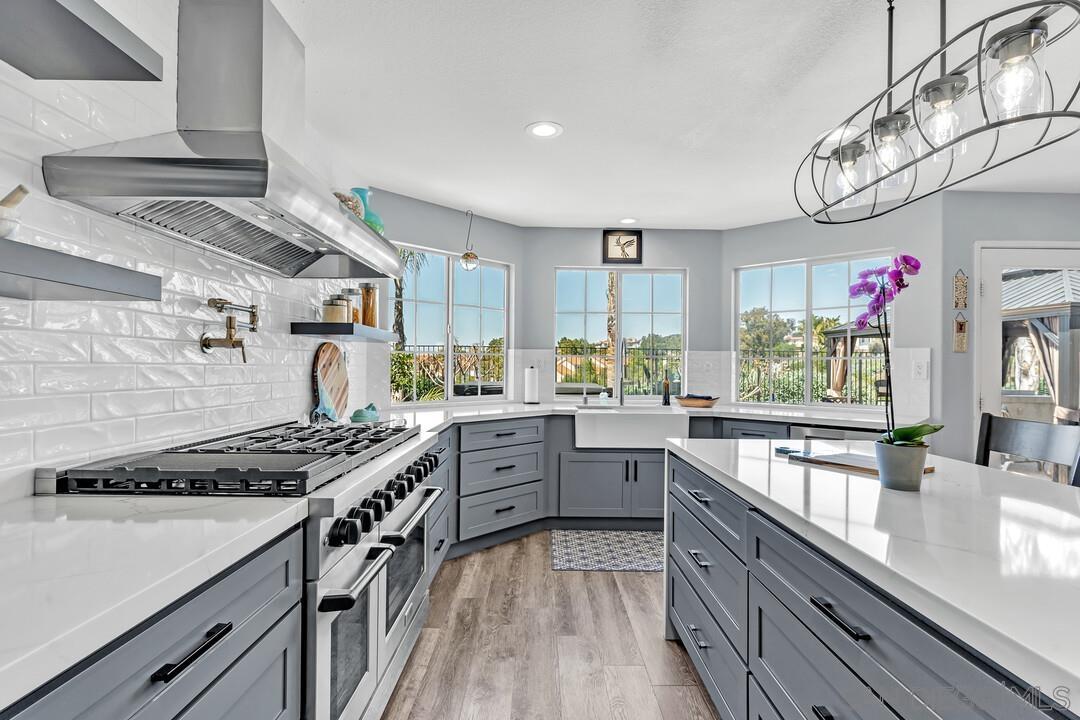 4252 Alta Vista Court