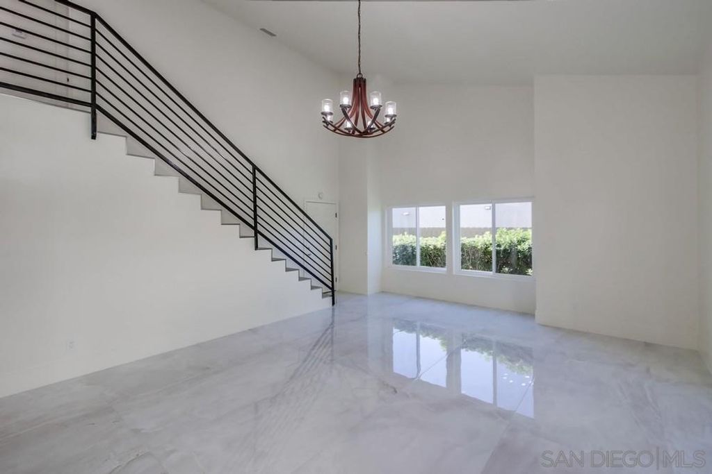 Photo of 1510 Granite Hills Dr #Unit E, El Cajon, CA 92019 (MLS # 250029668)