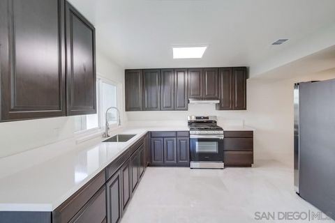Photo of 1510 Granite Hills Dr #Unit E, El Cajon, CA 92019 (MLS # 250029668)