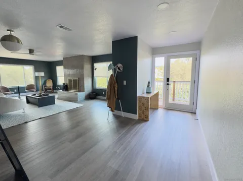 1026 Eucalyptus Ave, Vista, CA 92084 - #: 250023787