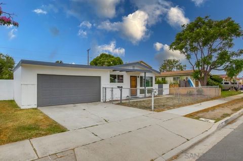 4972  Ensign St San Diego CA 92117