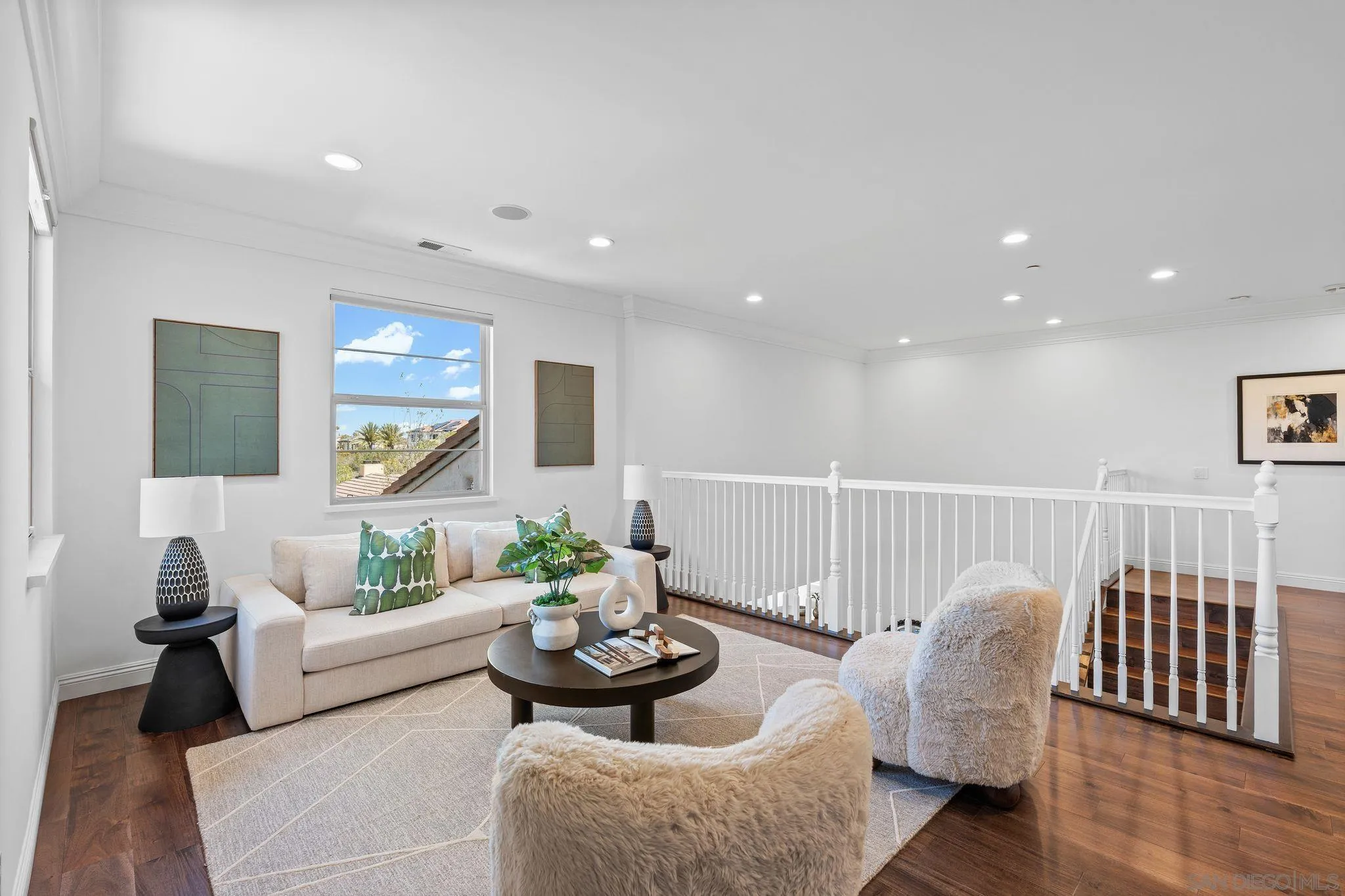 San Diego, California 92131, United States, 7 Bedrooms Bedrooms, ,5 BathroomsBathrooms,Residential,Active,128103