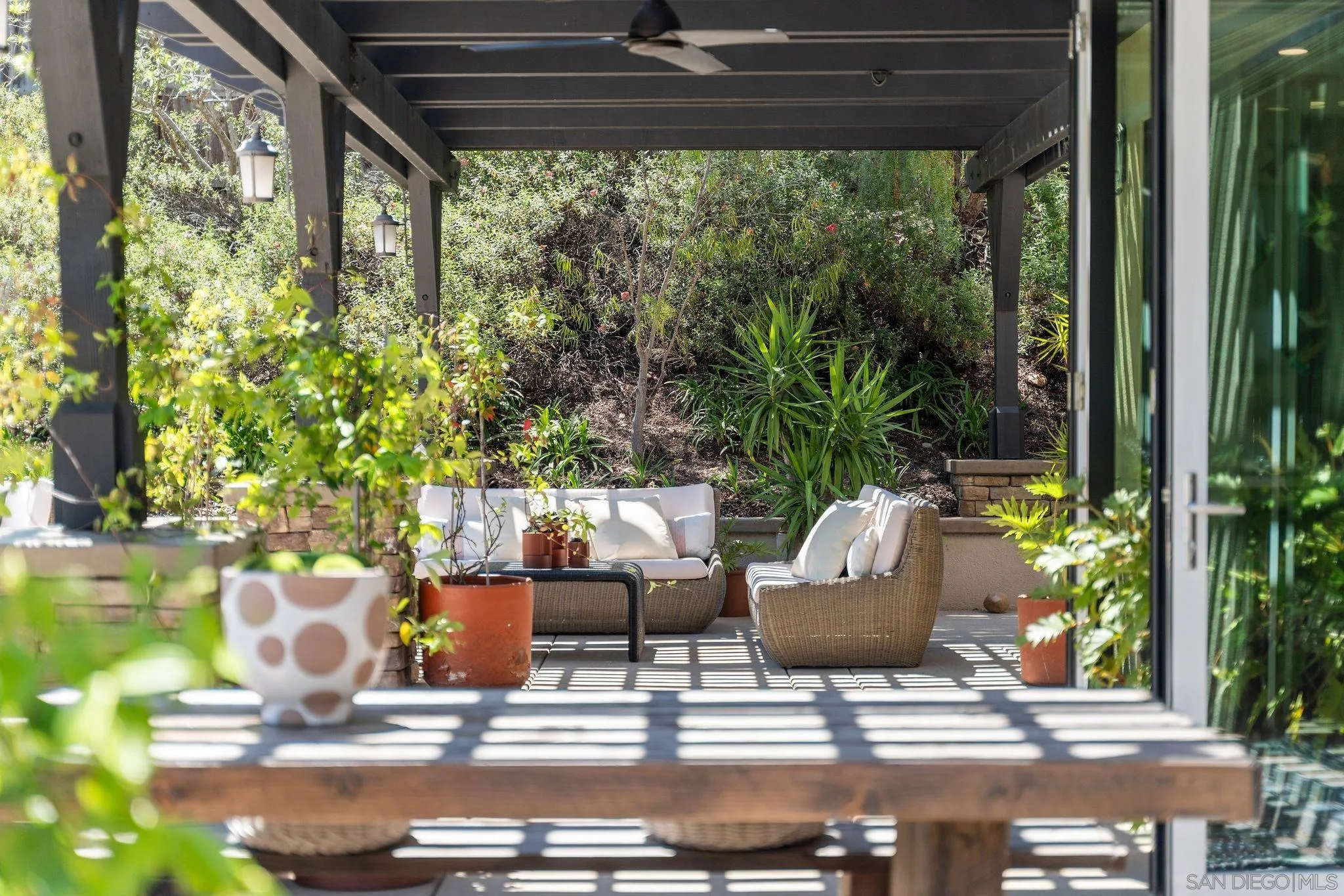 San Diego, California 92131, United States, 7 Bedrooms Bedrooms, ,5 BathroomsBathrooms,Residential,Active,128103