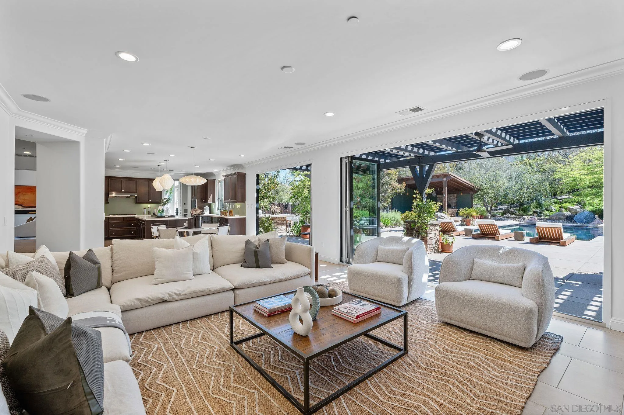 San Diego, California 92131, United States, 7 Bedrooms Bedrooms, ,5 BathroomsBathrooms,Residential,Active,128103