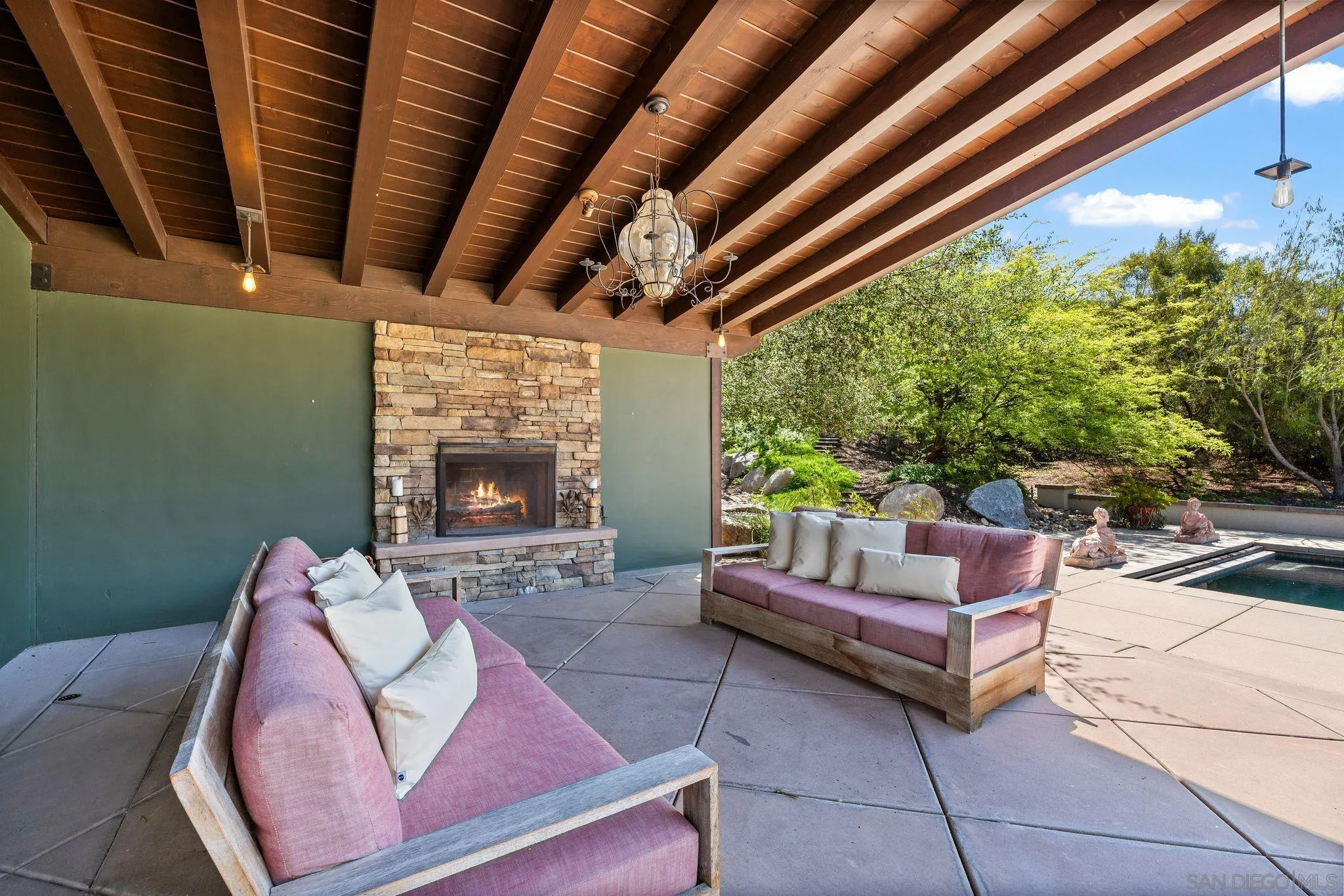 San Diego, California 92131, United States, 7 Bedrooms Bedrooms, ,5 BathroomsBathrooms,Residential,Active,128103