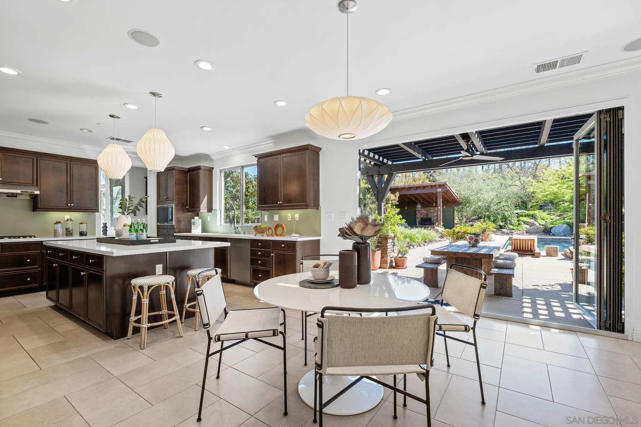 San Diego, California 92131, United States, 7 Bedrooms Bedrooms, ,5 BathroomsBathrooms,Residential,Active,128103