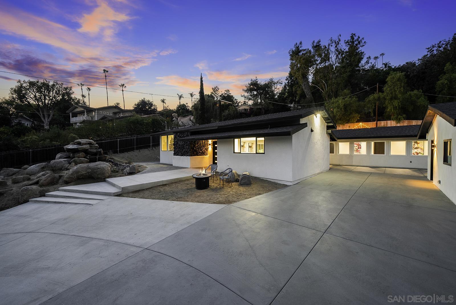 11388 Lorena Ln