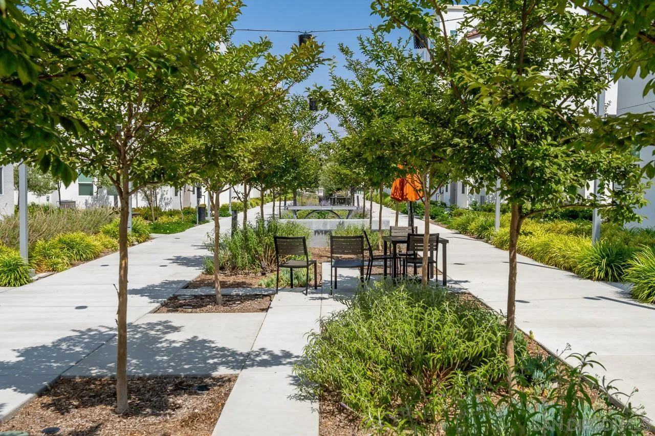 Chula Vista, California 91915, United States, 2 Bedrooms Bedrooms, ,3 BathroomsBathrooms,Residential,Active,15616