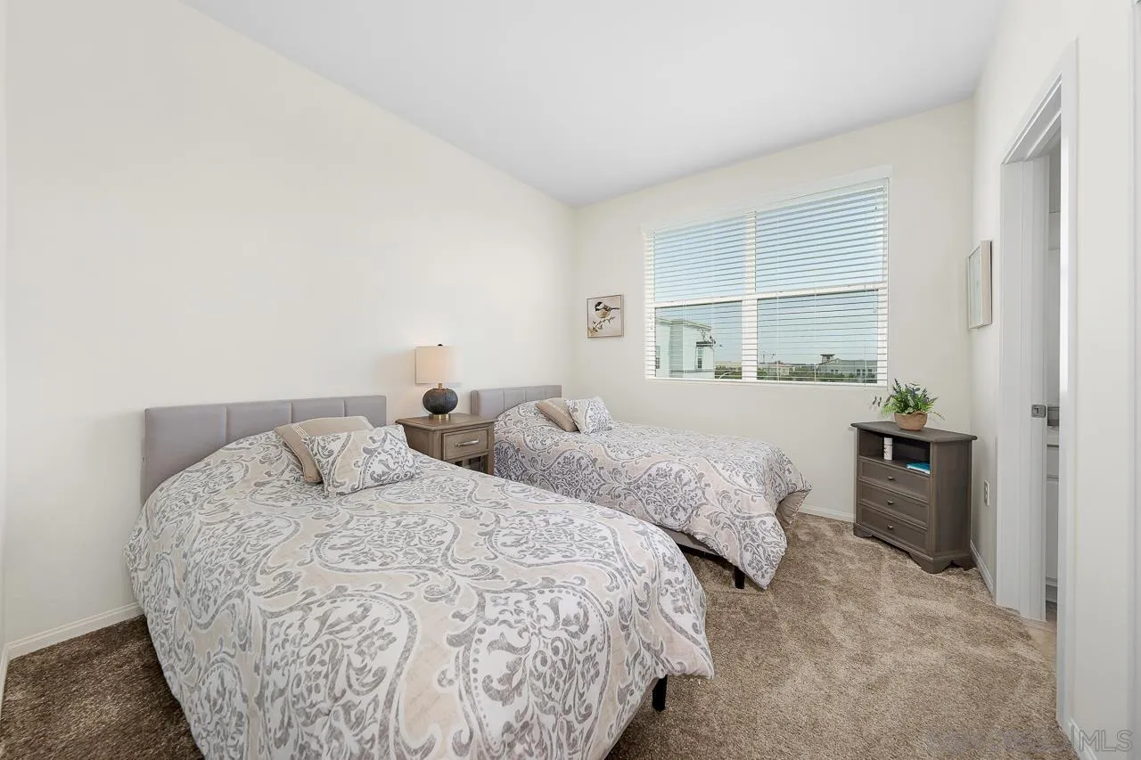 Chula Vista, California 91915, United States, 2 Bedrooms Bedrooms, ,3 BathroomsBathrooms,Residential,Active,15616