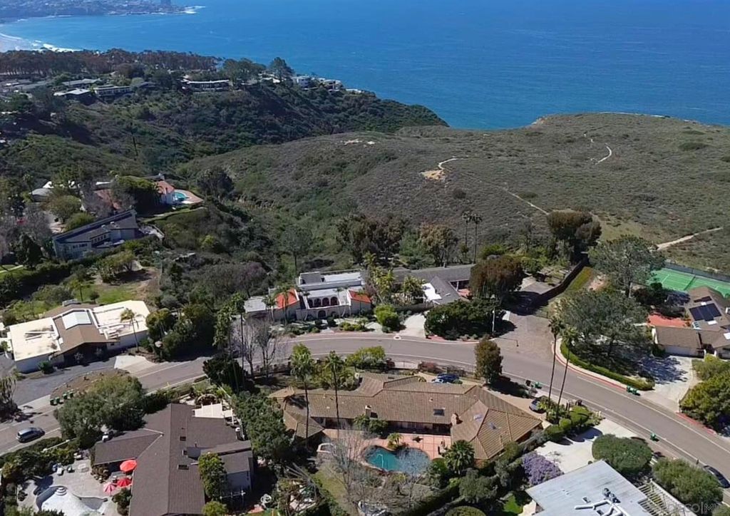 listing image 52