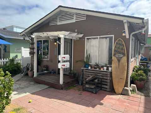 817-817 1/2  Ormond Ct. San Diego CA 92109