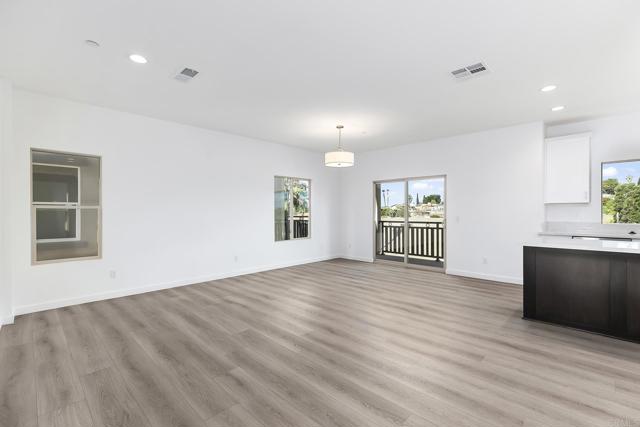8532 Vista Azul Pl