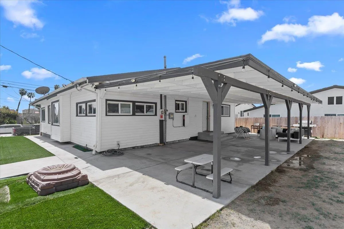 National City, California 91950, United States, 3 Bedrooms Bedrooms, ,1 BathroomBathrooms,Residential,Active,104737