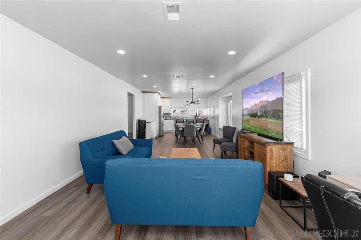 National City, California 91950, United States, 3 Bedrooms Bedrooms, ,1 BathroomBathrooms,Residential,Active,104737