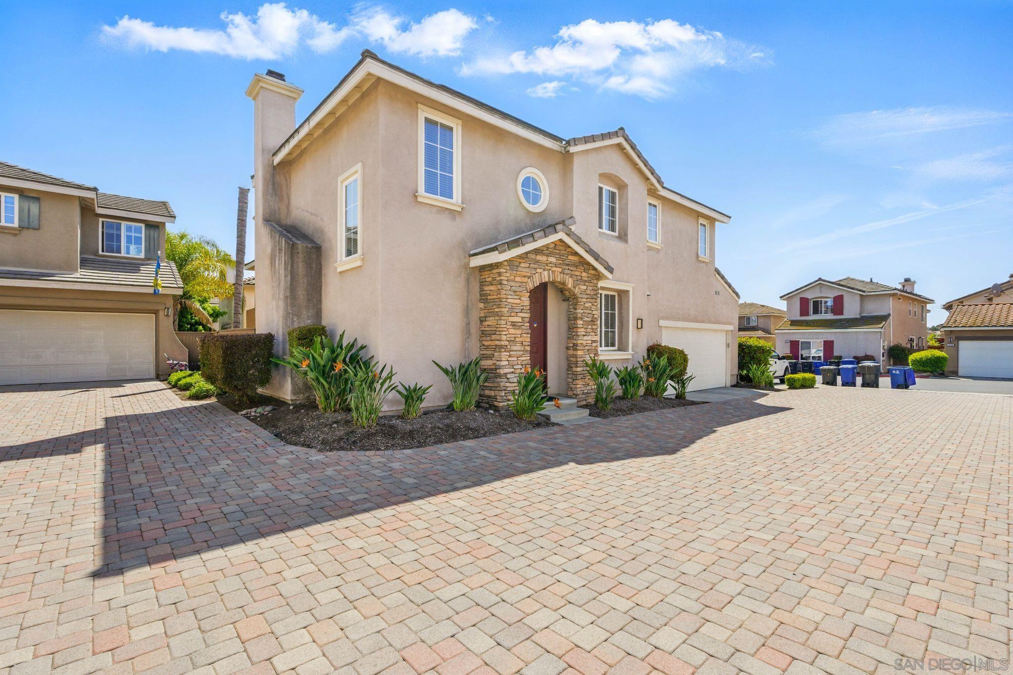 2855 Bear Valley Rd