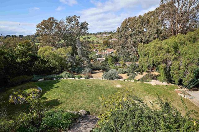 5762 Loma Verde