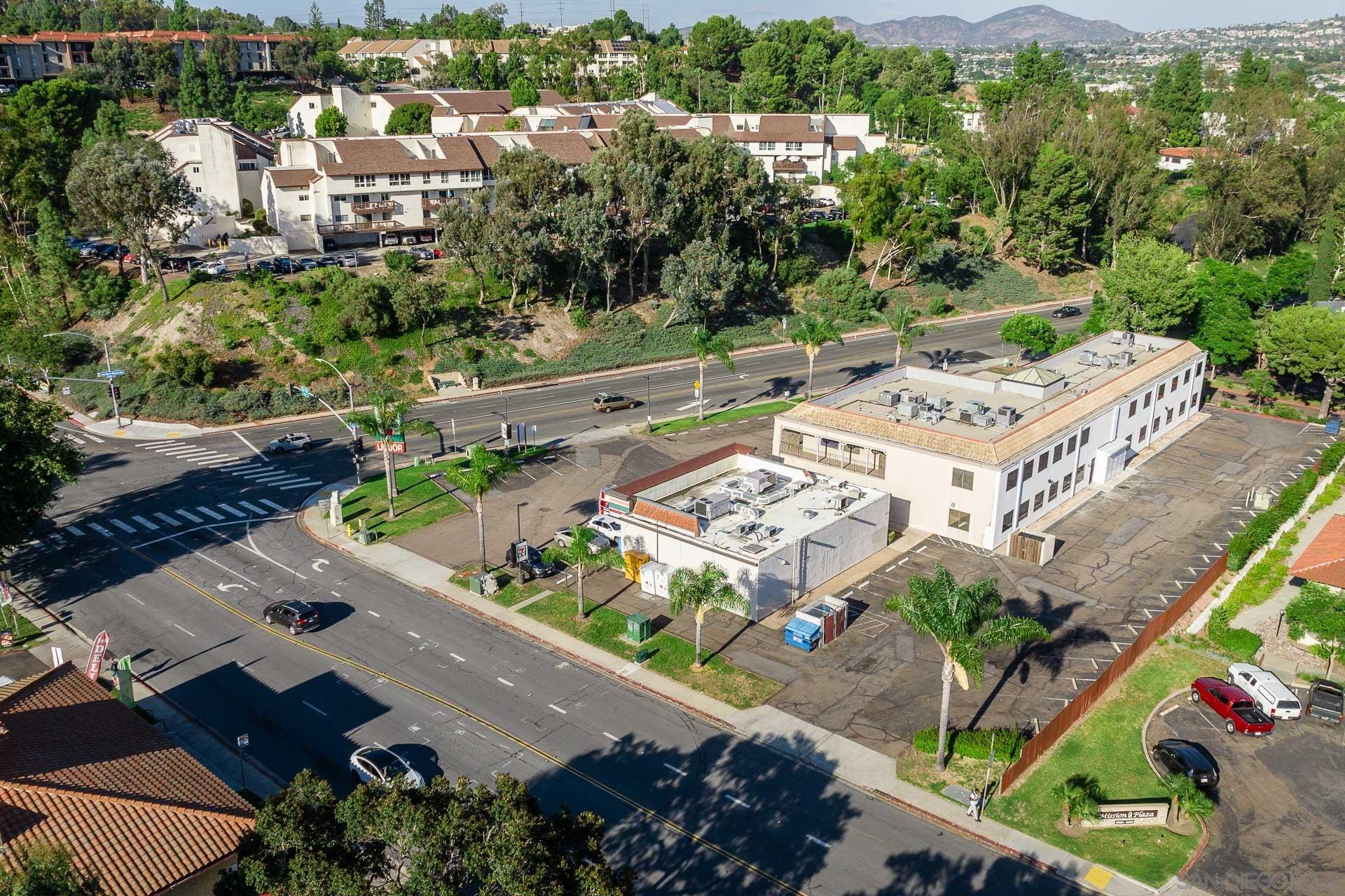 10505 & 10509 San Diego Mission Rd