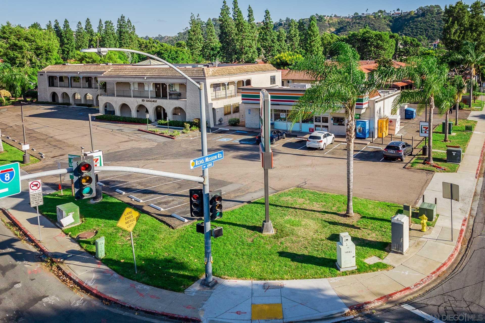 10505 & 10509 San Diego Mission Rd
