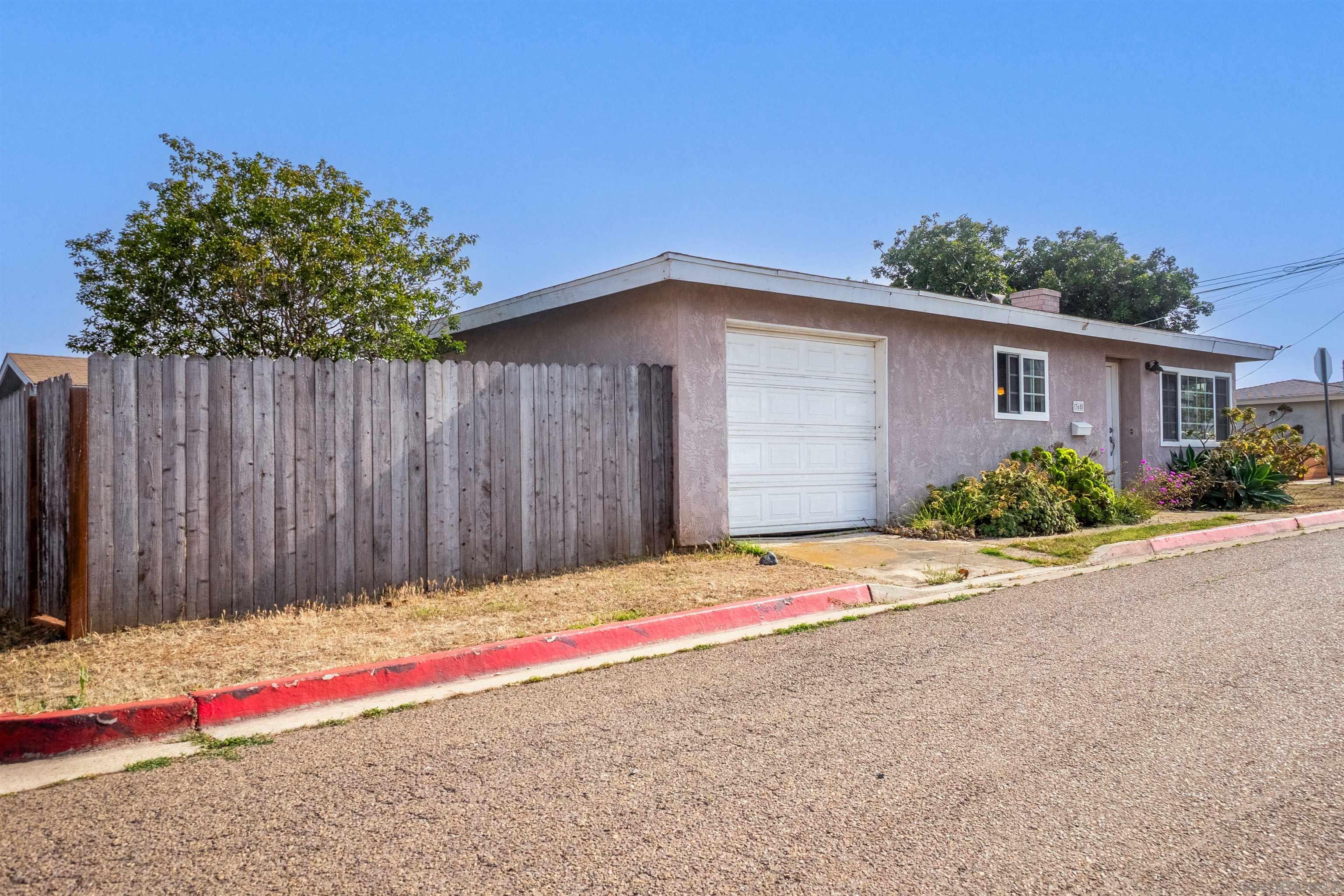 765 Elkwood Ave