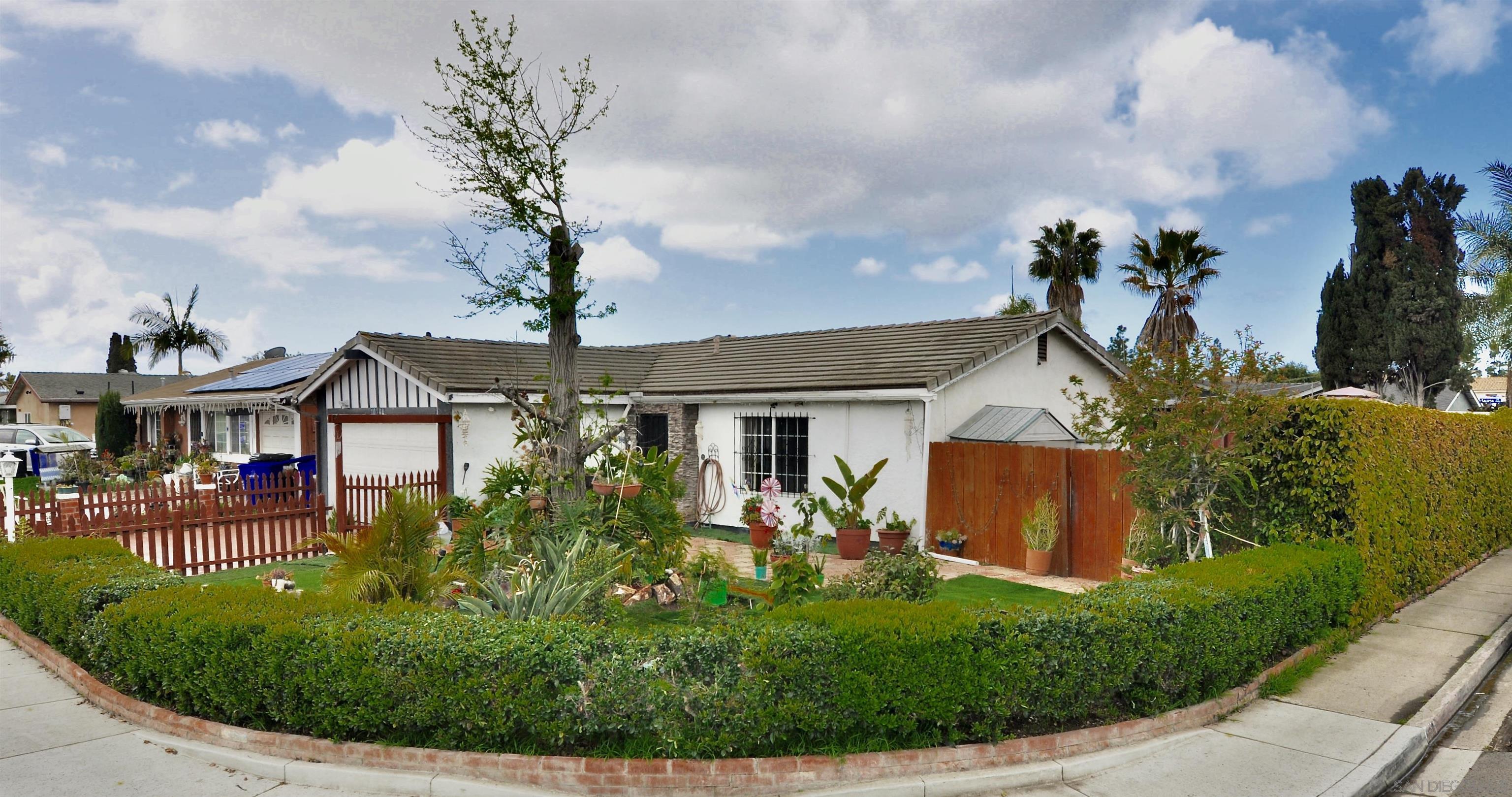10294 Drumcliff Ave