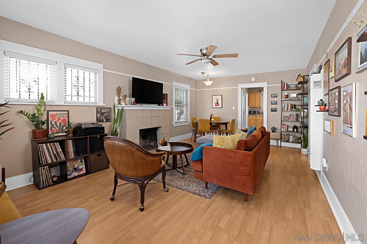 2619-21 Lincoln Ave