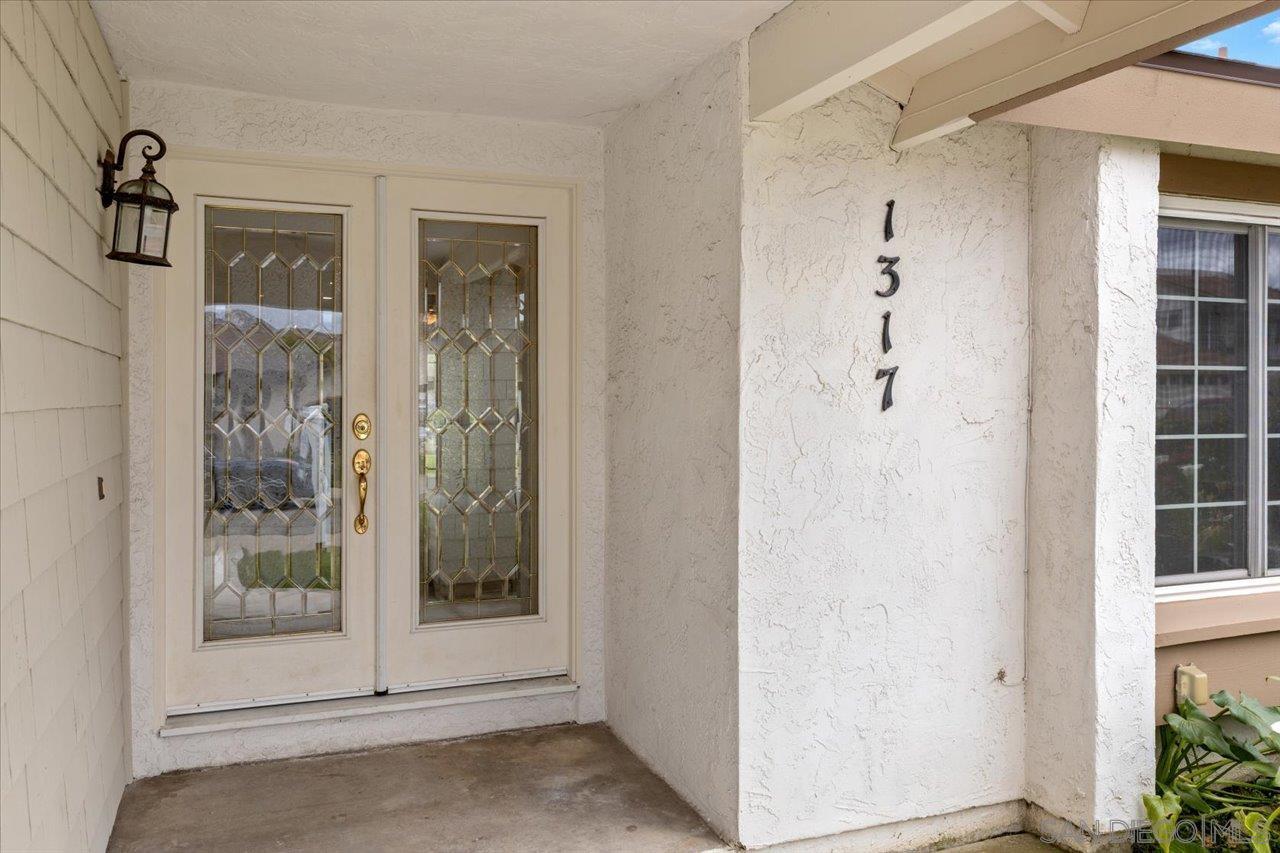 1317 Shadow Hills Ct