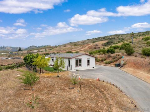 11776  Park Lilac Ln Valley Center CA 92082
