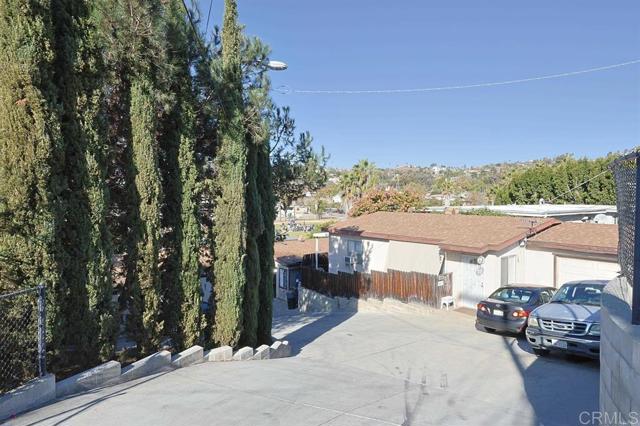 4026 N Bonita Street