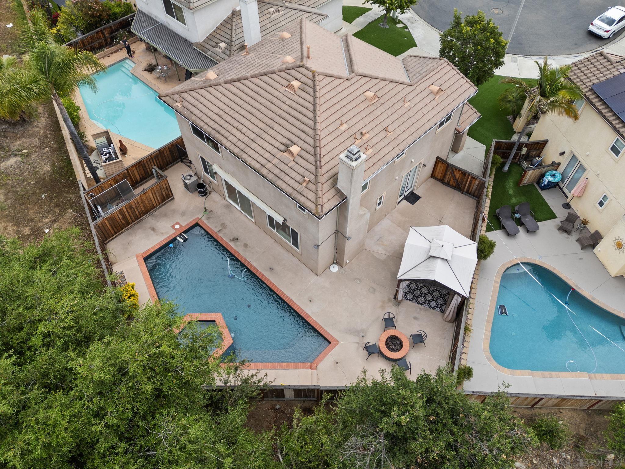 1098 Crystal Springs Place