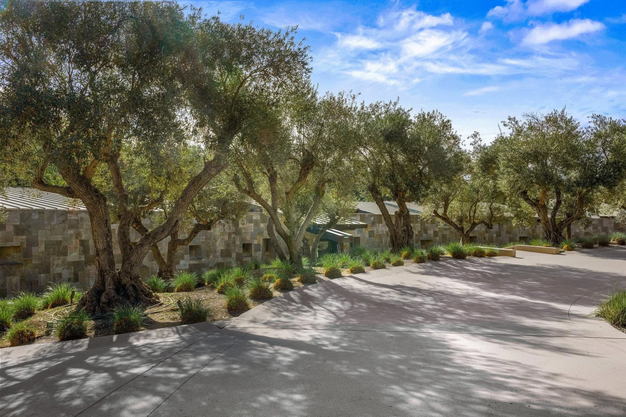 Rancho Santa Fe, California 92067, United States, 6 Bedrooms Bedrooms, ,7 BathroomsBathrooms,Residential,Active,15057