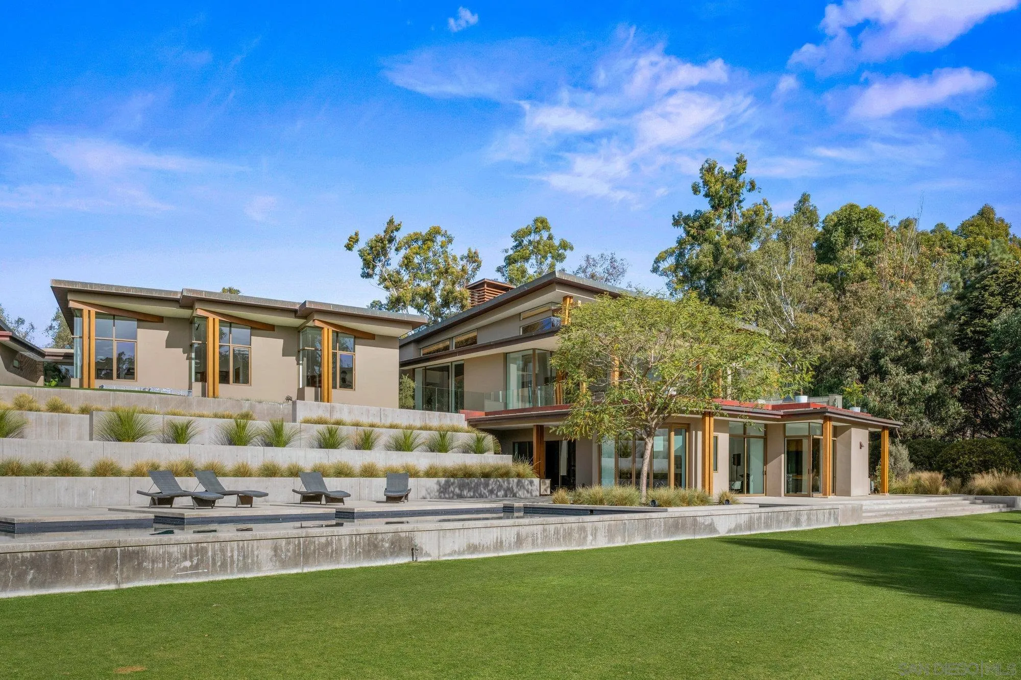 Rancho Santa Fe, California 92067, United States, 6 Bedrooms Bedrooms, ,7 BathroomsBathrooms,Residential,Active,15057