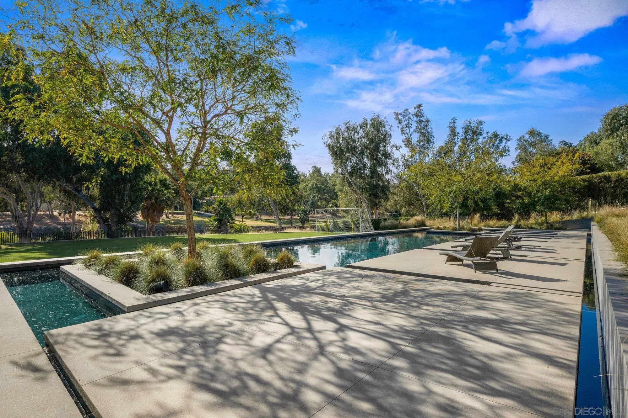 Rancho Santa Fe, California 92067, United States, 6 Bedrooms Bedrooms, ,7 BathroomsBathrooms,Residential,Active,15057