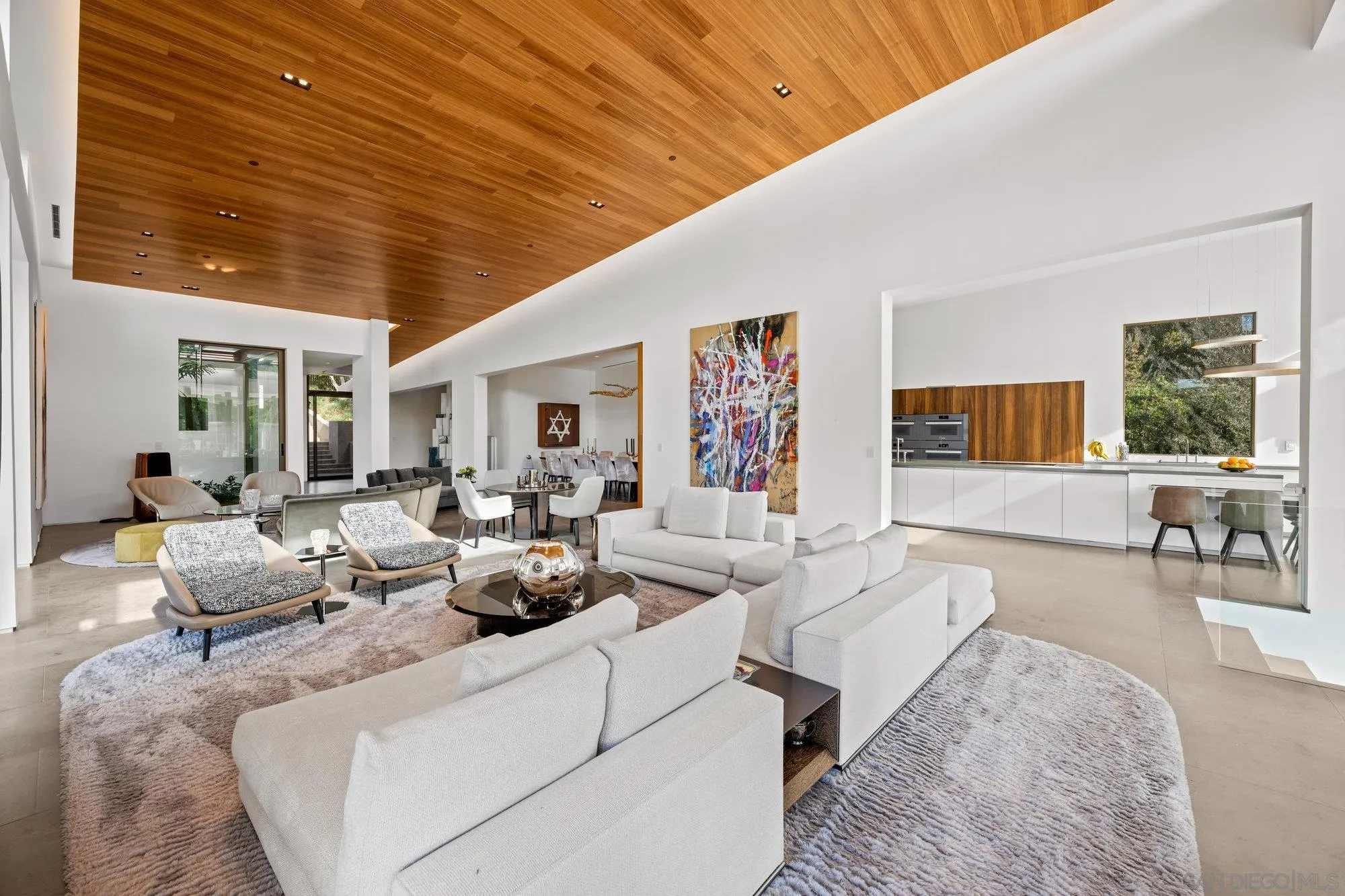 Rancho Santa Fe, California 92067, United States, 6 Bedrooms Bedrooms, ,7 BathroomsBathrooms,Residential,Active,15057