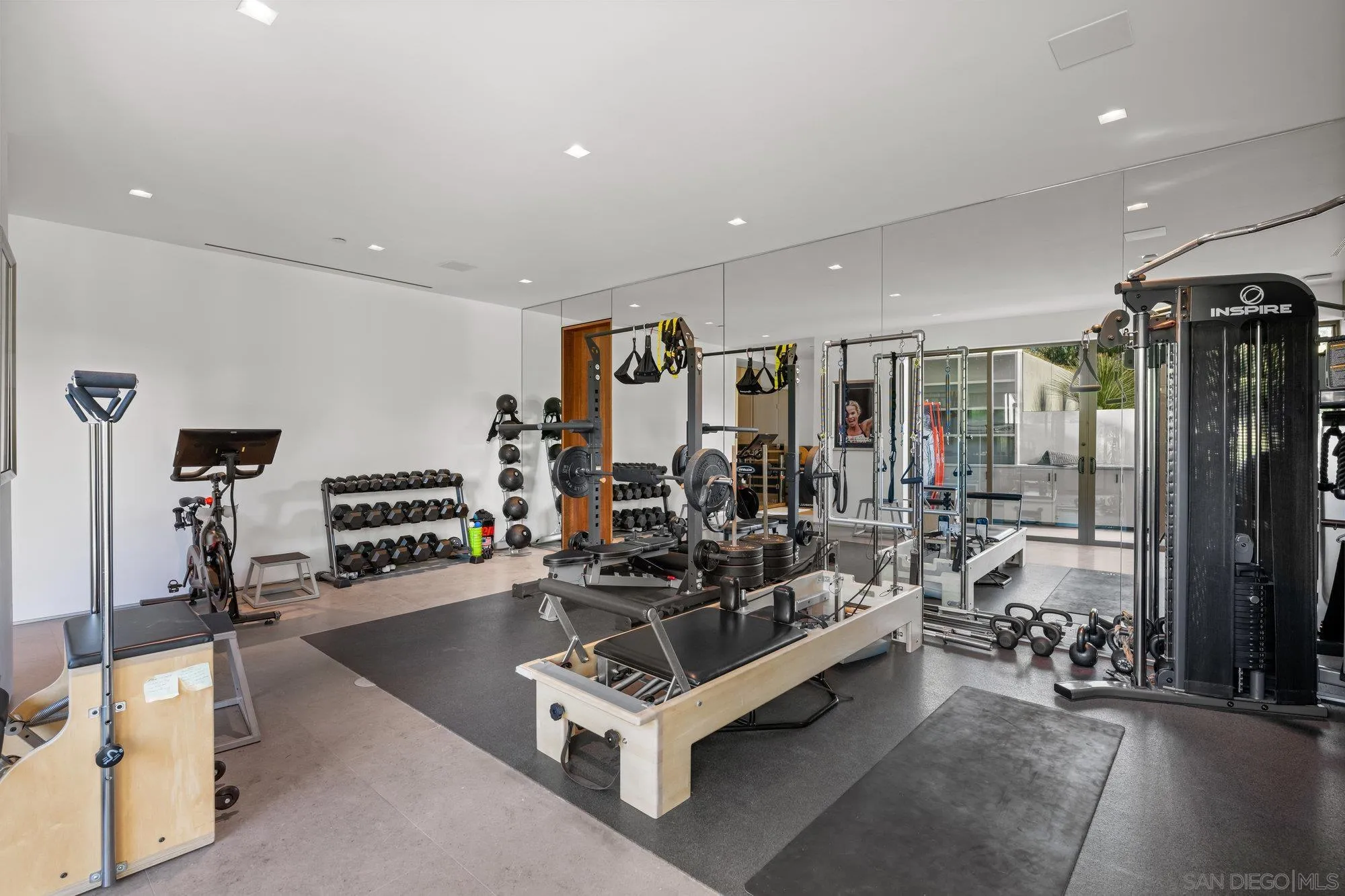 Rancho Santa Fe, California 92067, United States, 6 Bedrooms Bedrooms, ,7 BathroomsBathrooms,Residential,Active,15057