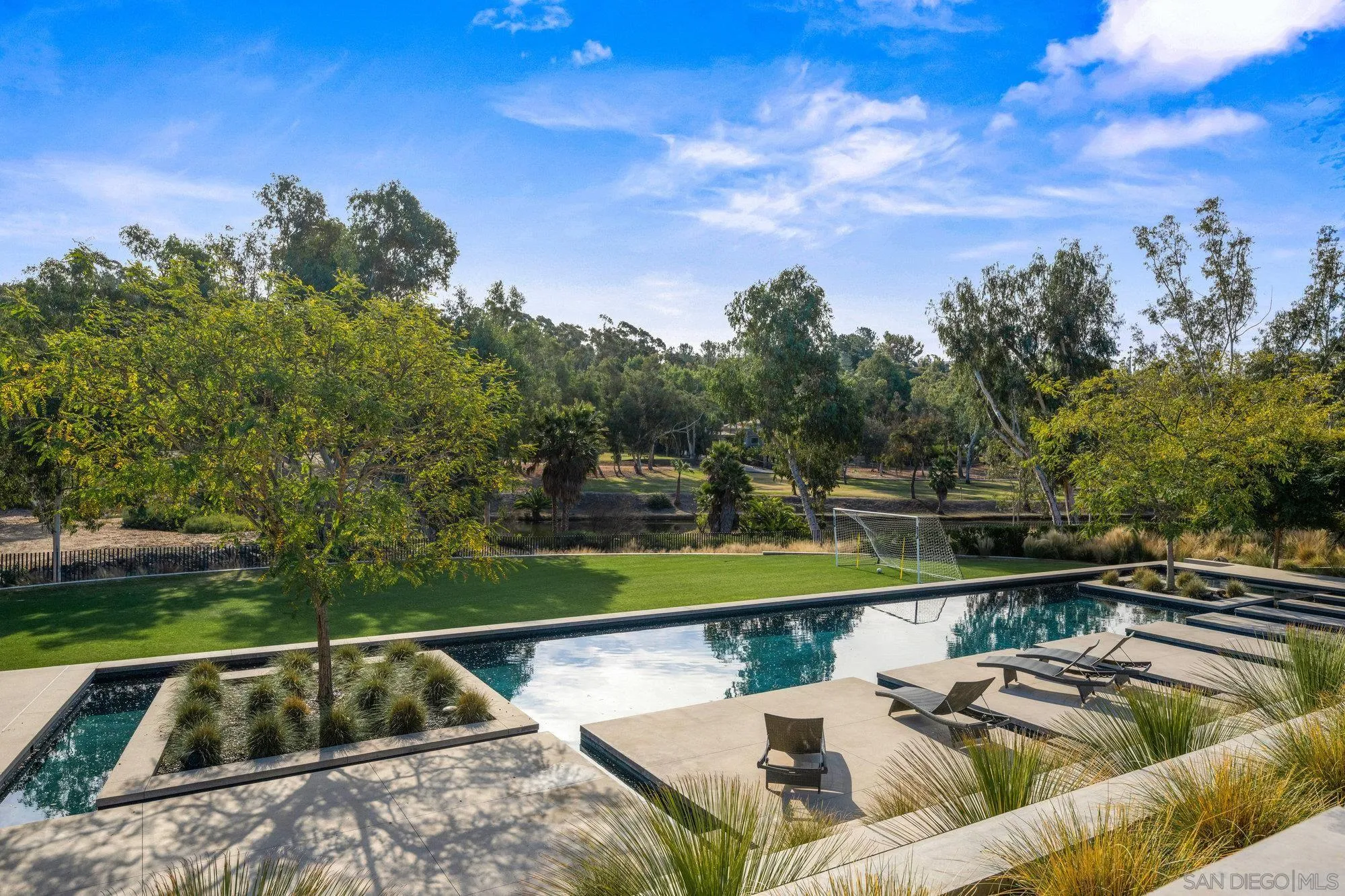 Rancho Santa Fe, California 92067, United States, 6 Bedrooms Bedrooms, ,7 BathroomsBathrooms,Residential,Active,15057