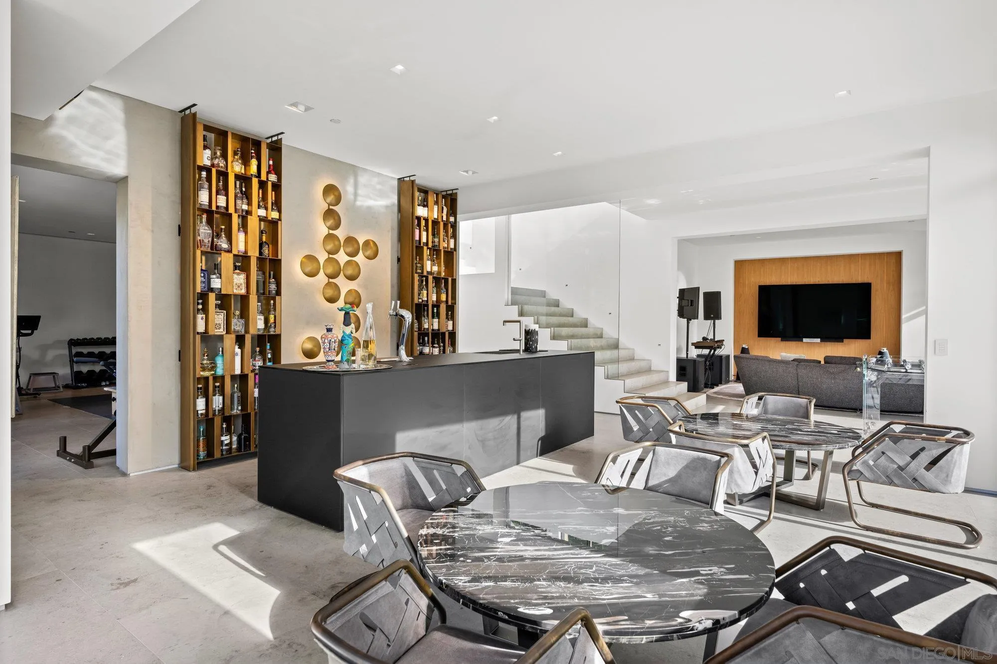 Rancho Santa Fe, California 92067, United States, 6 Bedrooms Bedrooms, ,7 BathroomsBathrooms,Residential,Active,15057